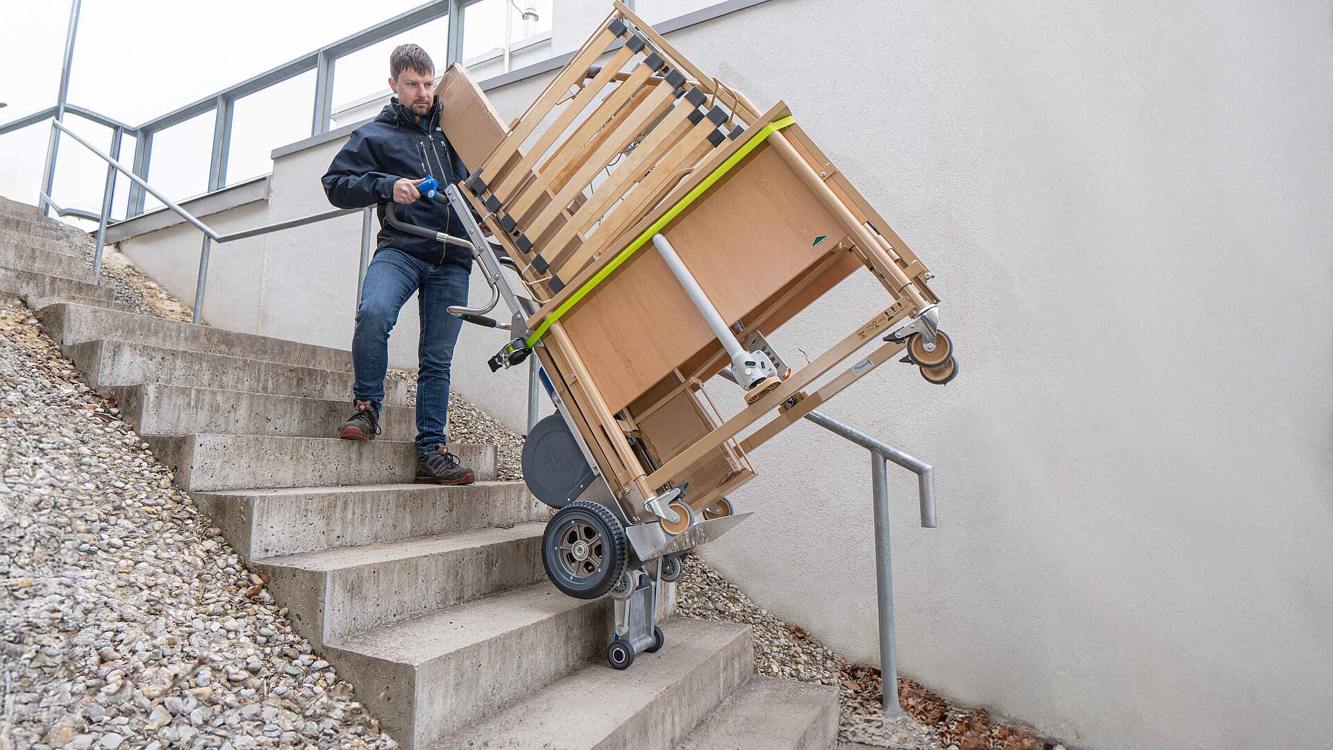 hand trucks for medical industry